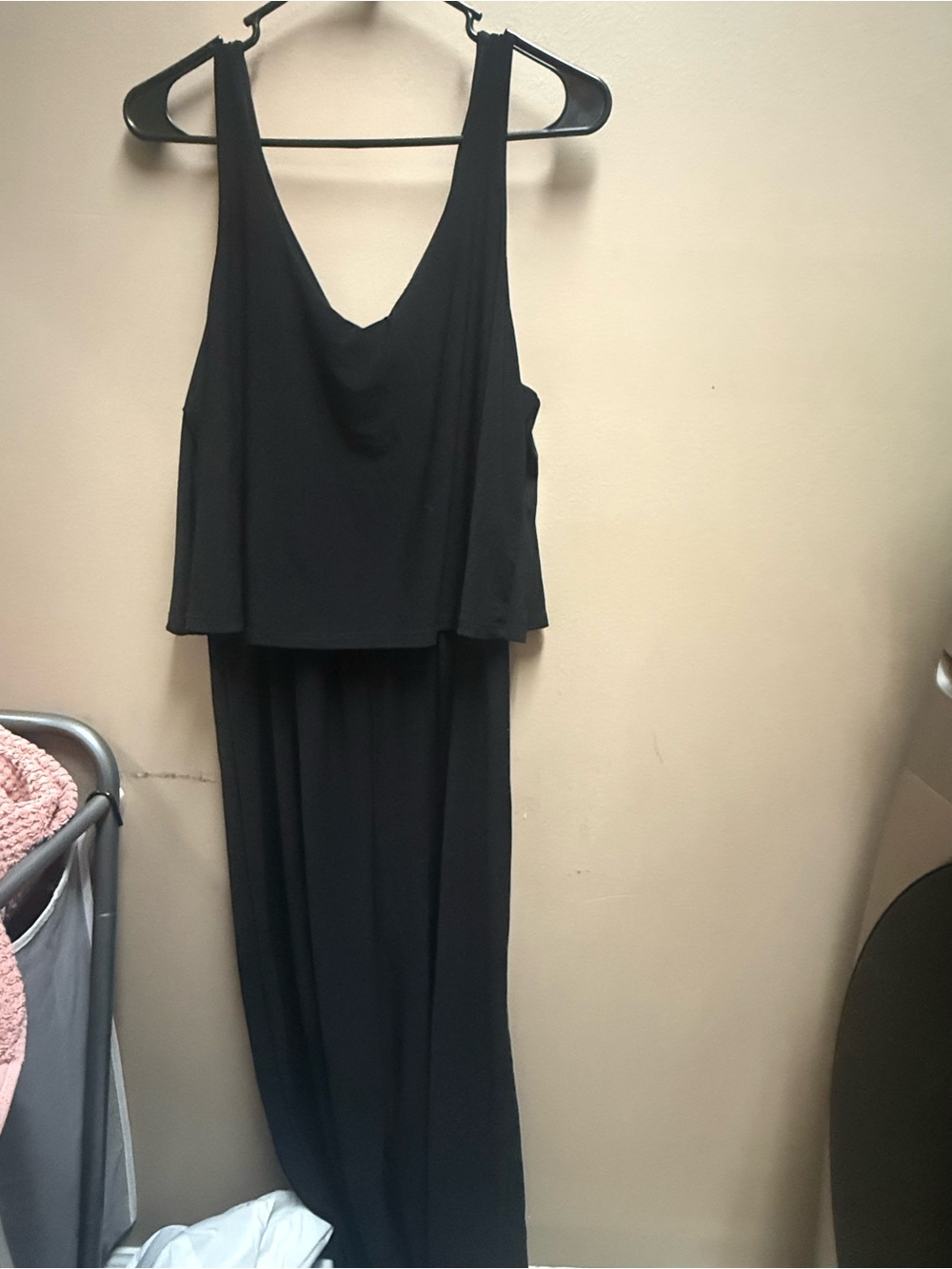 Classic Black Sleeveless Romper - Elegant V-Neck